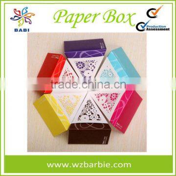 Hollow Out European Handmade Wedding Paper Candy Box                        
                                                Quality Choice