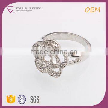 R63220K01 fashion felegree flower casting rings new design crystal flower women's ring for party