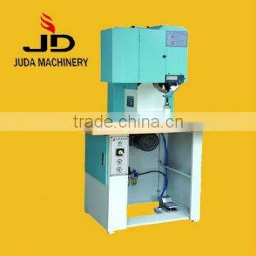 Automatic Mountaineering Button Fastening Machine