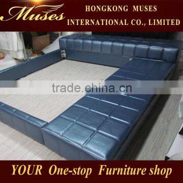 2015 Modern fashion boutique leather bed SY10099