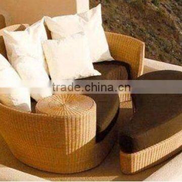 Outdoor Furniture Garden Rattan Chaise Sun Lounger FO-T001