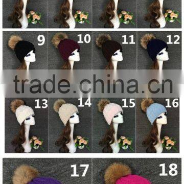 Stylish Pom Pom Winter Knit Hats Natural Real Raccoon Fur Balls Wholesale Custom Women Hat/OEM