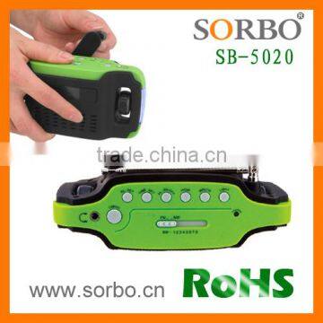 Portable HandCrank Dynamo FM/AM Radio Flashlight photo-3