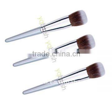 studio taklon powder brush