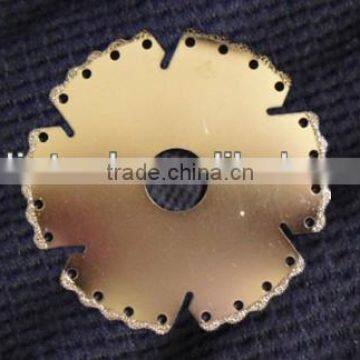 4.5" Vacuum brazed diamond wave tooth form blade