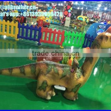 Coin Operated Animatronics walking dinosaur puppet