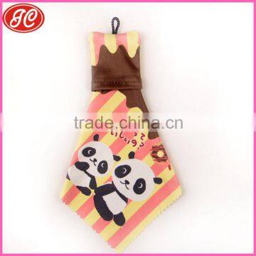 Promotional Rubber Key Chain with Microfiber Cleaning Cloth with oem printing