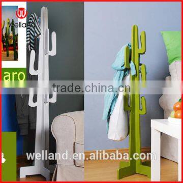 Cactus clothes hanging stand