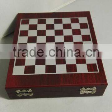 K0428-4W Wooden Box With 5pcs Bar Accessories and Chess