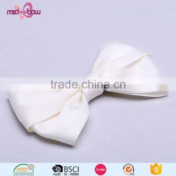 Simple Design off White Polyester Cheap Bowtie for Men photo-2