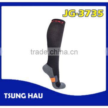 Arch Protection Seamless Graduated Compression Socks