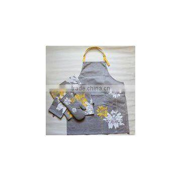 Floral Screen Printed Kitchen Set