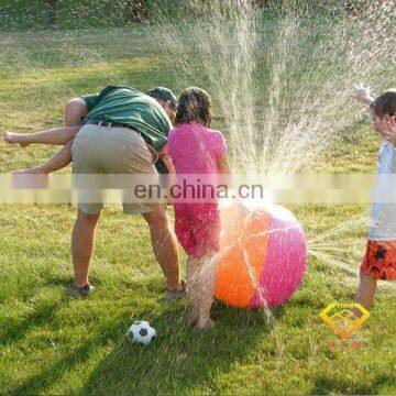 Promotion Outdoor Toys kids play Sprinkler Aqua splash Beach Ball Inflatable Ball Sprays