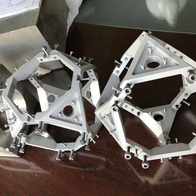 Cnc Machining Aluminium Alloy Stainless Steel Automotive Engine Cylinder Precision Brass Copper Parts photo-4