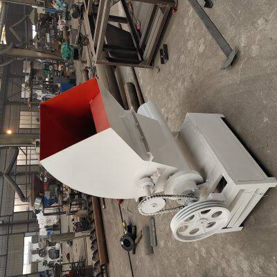 Machine de briquetage à fusion à chaud de morceaux de mousse de déchet Machine intégrée de broyage et de compression Epe Eps Extrudeuse de blocs Eps photo-2