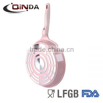 Forged aluminum anodizing die casting omelet pan