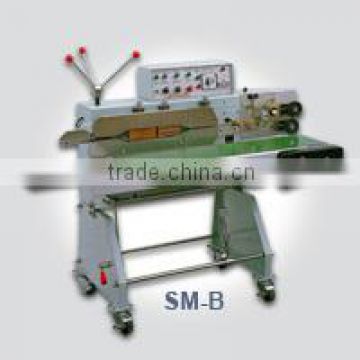 Automatic continuous heat sealing machine