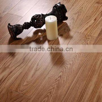 Solid wooden floor oak