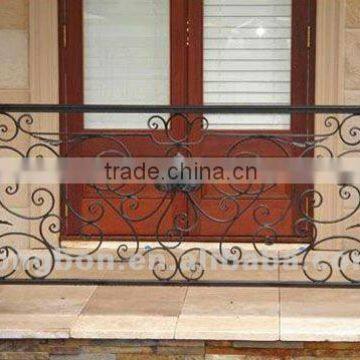 2015 Top-selling rod iron balcony ornamental fence