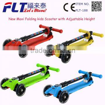 New best kids foldable foot scooter with wide deck for smooth riding