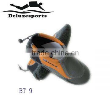 2013 new products on market/spearfishing diving boots BT-9