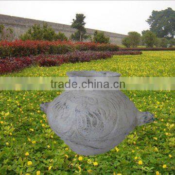Ceramic garden decoration natural surface