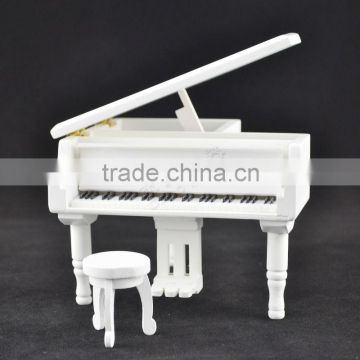 Best gifts for Christmas / Birthday Wood Piano Music Box