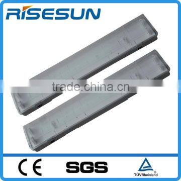 China Supplier T8 Energy Saving Dust Proof Ip65 Tri-Proof Led Light