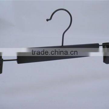Black Plastic Pant Bottom Tourser Clip Hanger With Black Hook on Wholesale photo-3