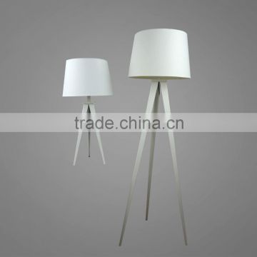 Powder Coating White Triangle Frame Metal Body With White Fabric Lampshade Floor Lamp And Table Lamp