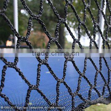 Trampoline knotless safety net, safety net