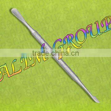 NAIL CUTTICLE PUSHER CLEANER MANICURE BEAUTY INSTRUMENT