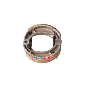 High friction coefficient ceramic motorcycle brake shoe