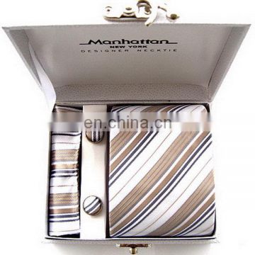 Low price best sell custom silk necktie with hanky set