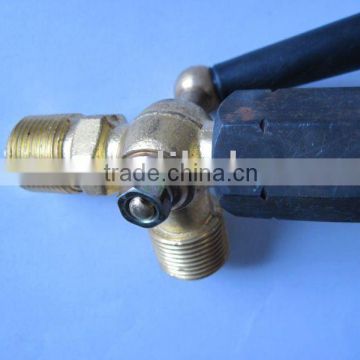 Gas saving switch for pressure gauge valve with runcinate