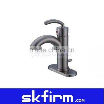 New Single Handle Sink Faucet Swivel Spout Kitchen Faucets Brass Tap Silver