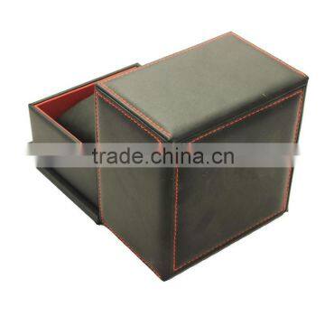 Seamed Tube Leather Watch Box With Pillow photo-4