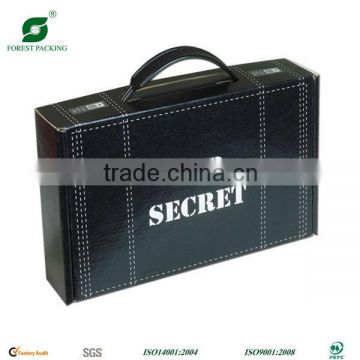 Black Gift Packing Box with Plastic Handle