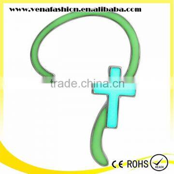 Glow Ear Cuff Cross Latest New Fashion Teen Earrings photo-4