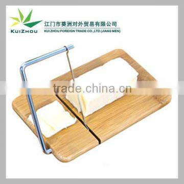 Bamboo cheese slicer