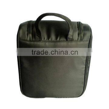 2016 Latest USA Style Polyester Low Moq Custom Travel Wash Bag Toiletry Bag for Men photo-3