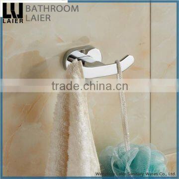 Simple Printing Lines Zinc Alloy Chrome Finishing Bathroom Sanitary Items Wall Mounted Double Robe Hook