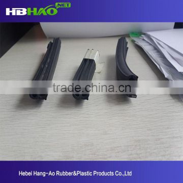 High quality extrusion EPDM rubber sealing strip for sliding door window