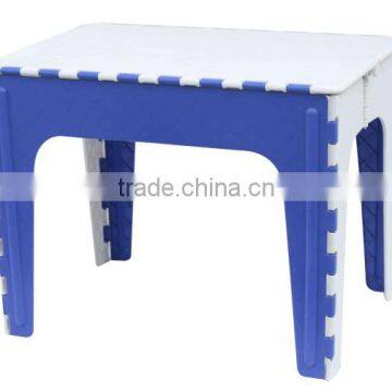 Outdoor Folding Plastic Table photo-1