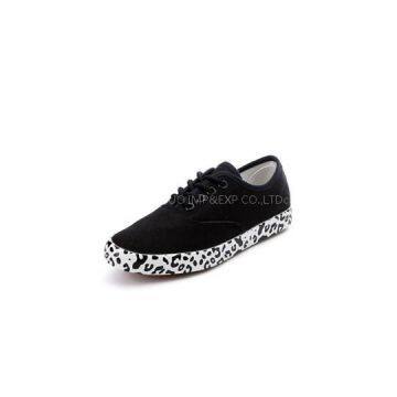 All-match Look Women\'\'s Black With White Leopard Sole Shoes