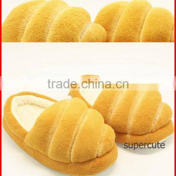 2016 Most Popular Bread Hambourger Shape Plush Indoor Slipper photo-3