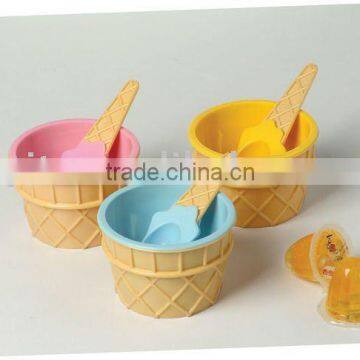 plastic child ice cream cup