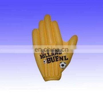 Inflatable hand