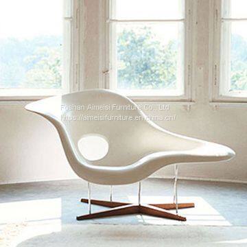 Mid Century Modern Rare Charles La Chaise White Fiberglass Lounge Chair