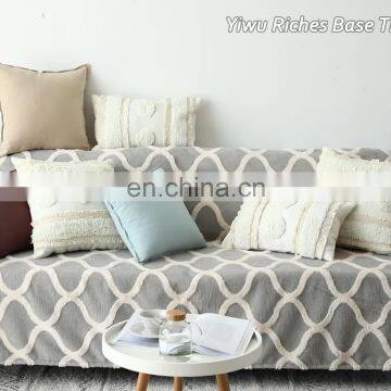 High quality  100% polyester sofa protector plush couch cover for winter